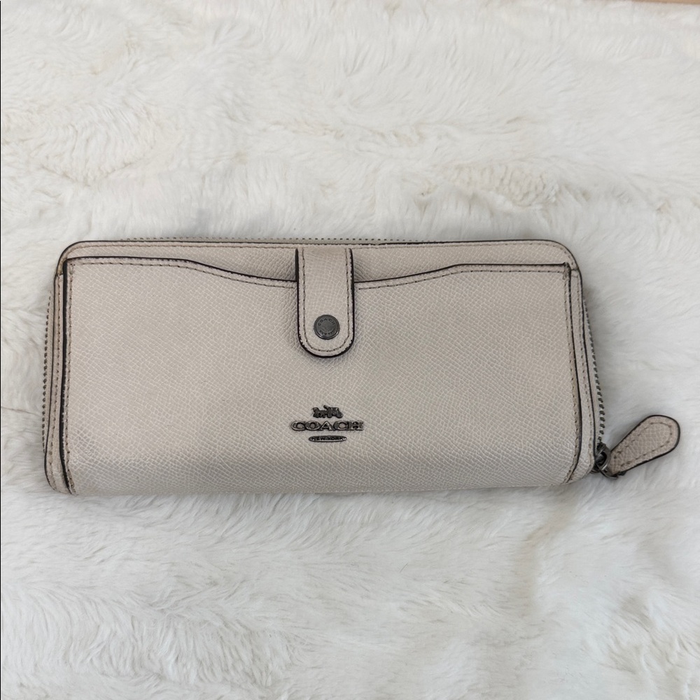 Coach Chalk Leather Zip Wallet
